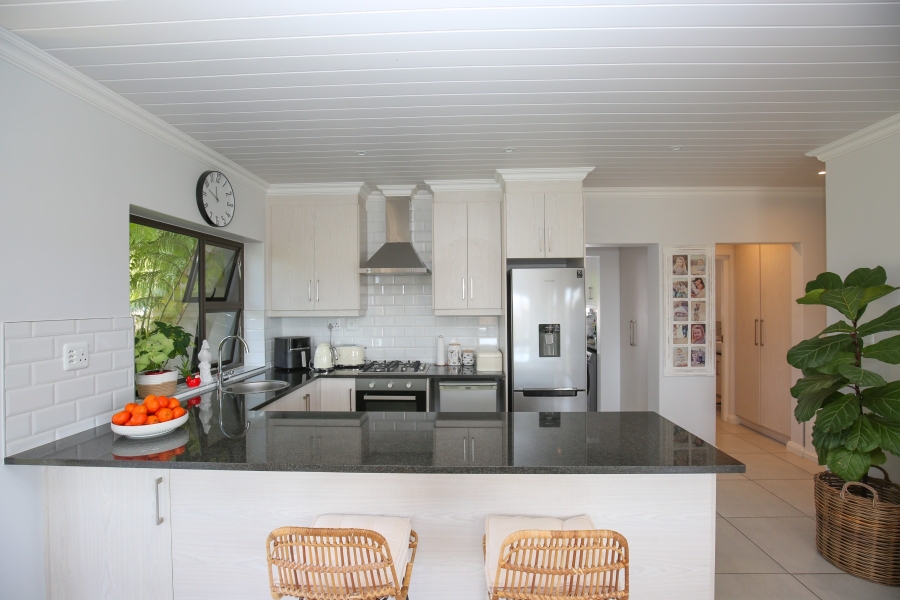 3 Bedroom Property for Sale in The Hill Western Cape